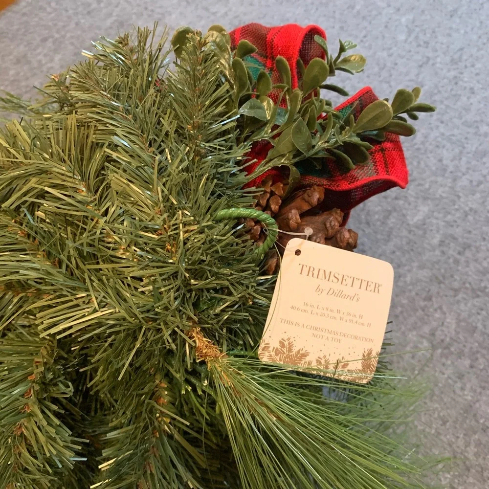 Trimsetter by Dillard’s Heritage Door Swag